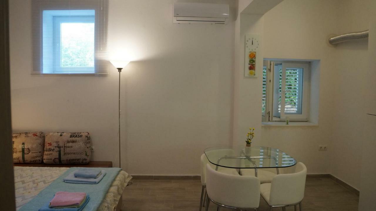 Apartmani Filip Zadar Diklo Exterior photo